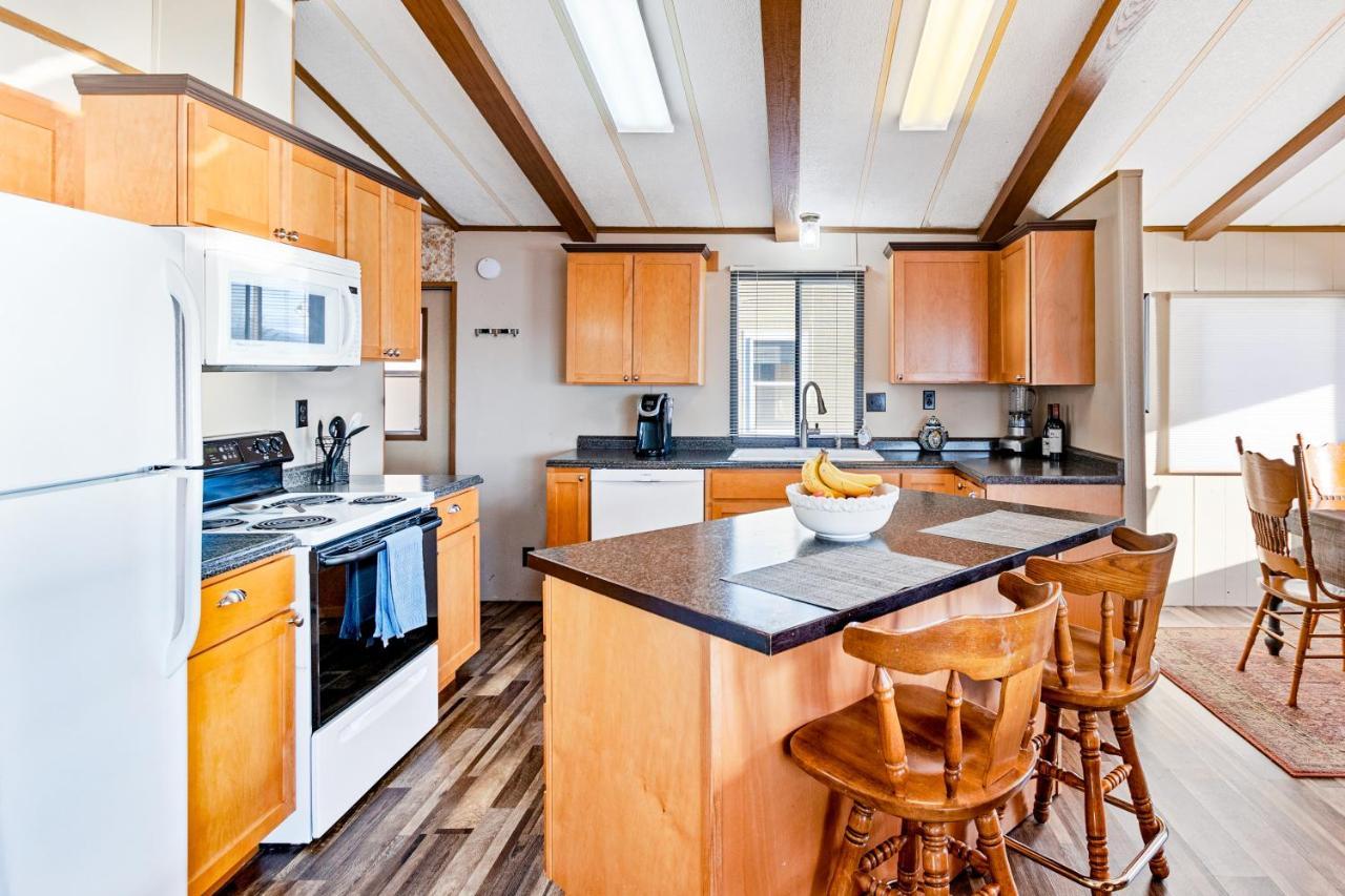 Downtown Harrison Lakefront Getaway Extérieur photo